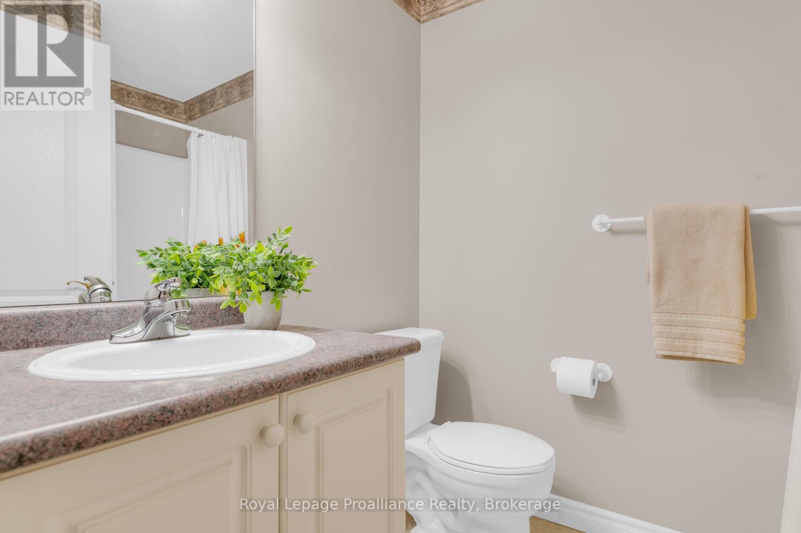 10 - 25 Heartwood Drive, Belleville, Ontario  K8P 5M2 - Photo 36 - X13237250