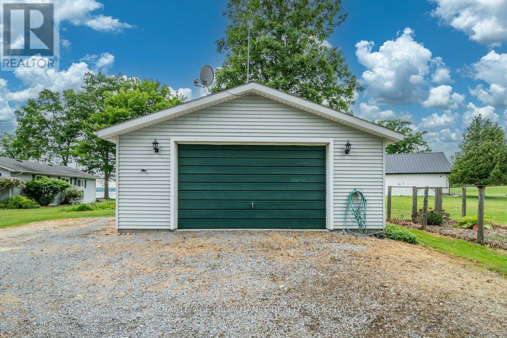 27 Berry Lane, Frontenac Islands, Ontario  K0H 2Y0 - Photo 34 - X12919000