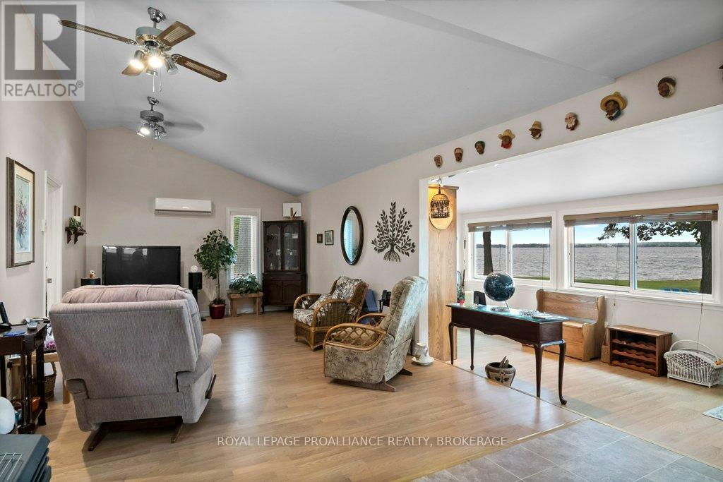 27 Berry Lane, Frontenac Islands, Ontario  K0H 2Y0 - Photo 8 - X12919000