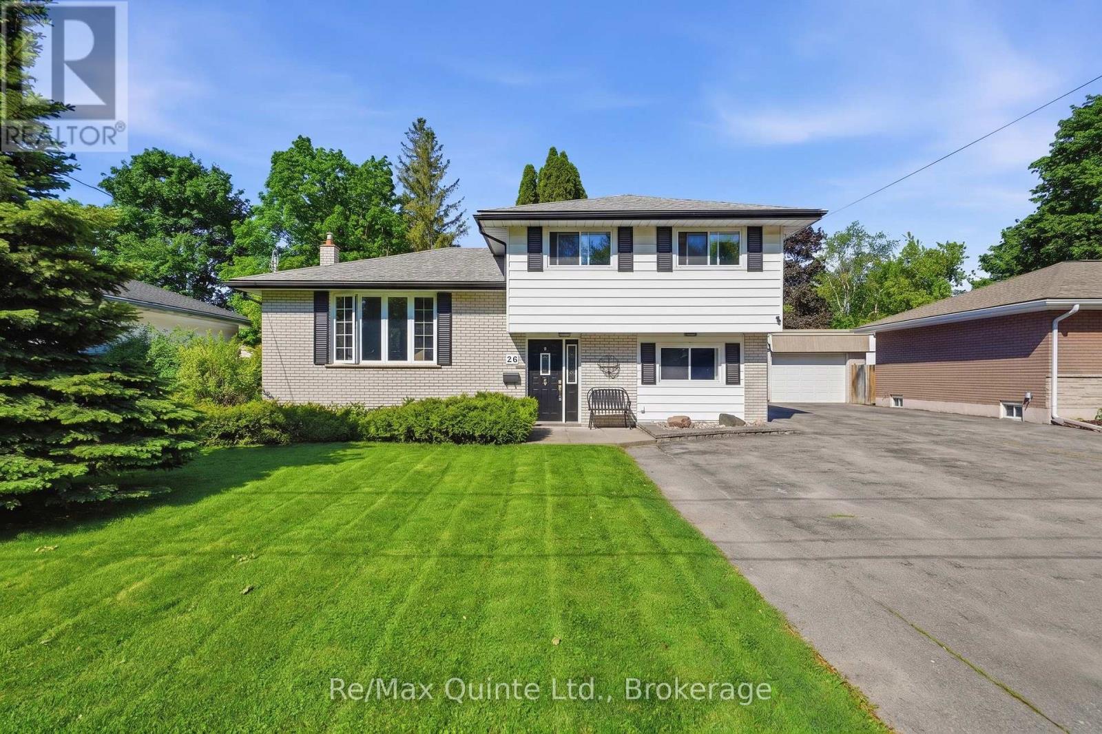 26 Applewood Drive, Belleville, Ontario  K8P 4E2 - Photo 1 - X13236712