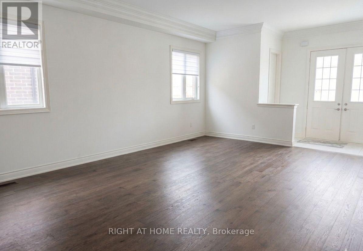118 Great Falls Boulevard, Hamilton, Ontario  L8B 1Y5 - Photo 3 - X13152944