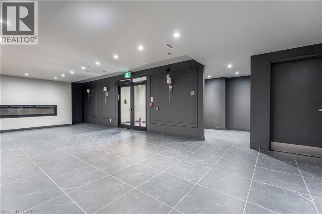 153 Wilson Street W Unit# 319, Ancaster, Ontario  L9G 1N4 - Photo 4 - 40836411