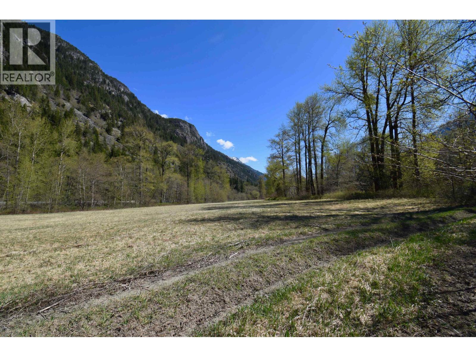 SE 1/4 Sec 29 Mackenzie 20 Highway, Bella Coola, British Columbia  V0T 1H0 - Photo 14 - R3131623