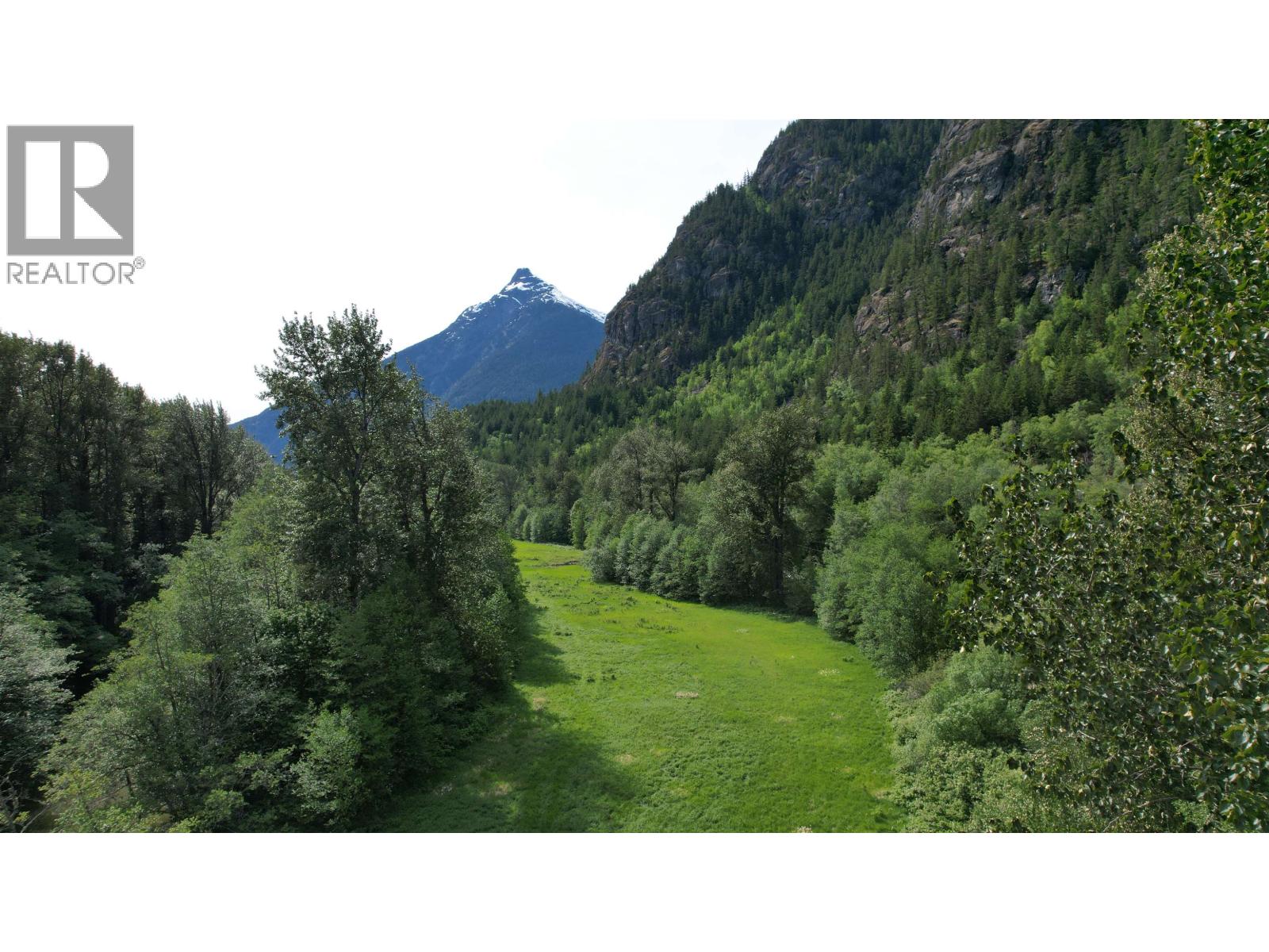 SE 1/4 SEC 29 MACKENZIE 20 HIGHWAY, Bella Coola, British Columbia