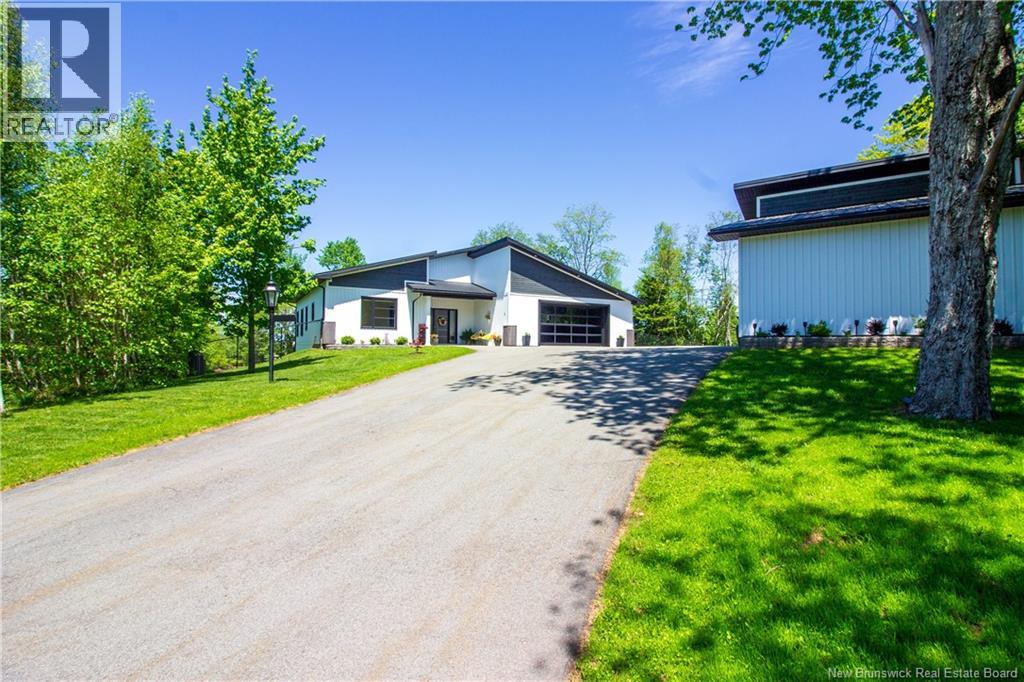 11 Robert Ross Boulevard, Hampton, New Brunswick