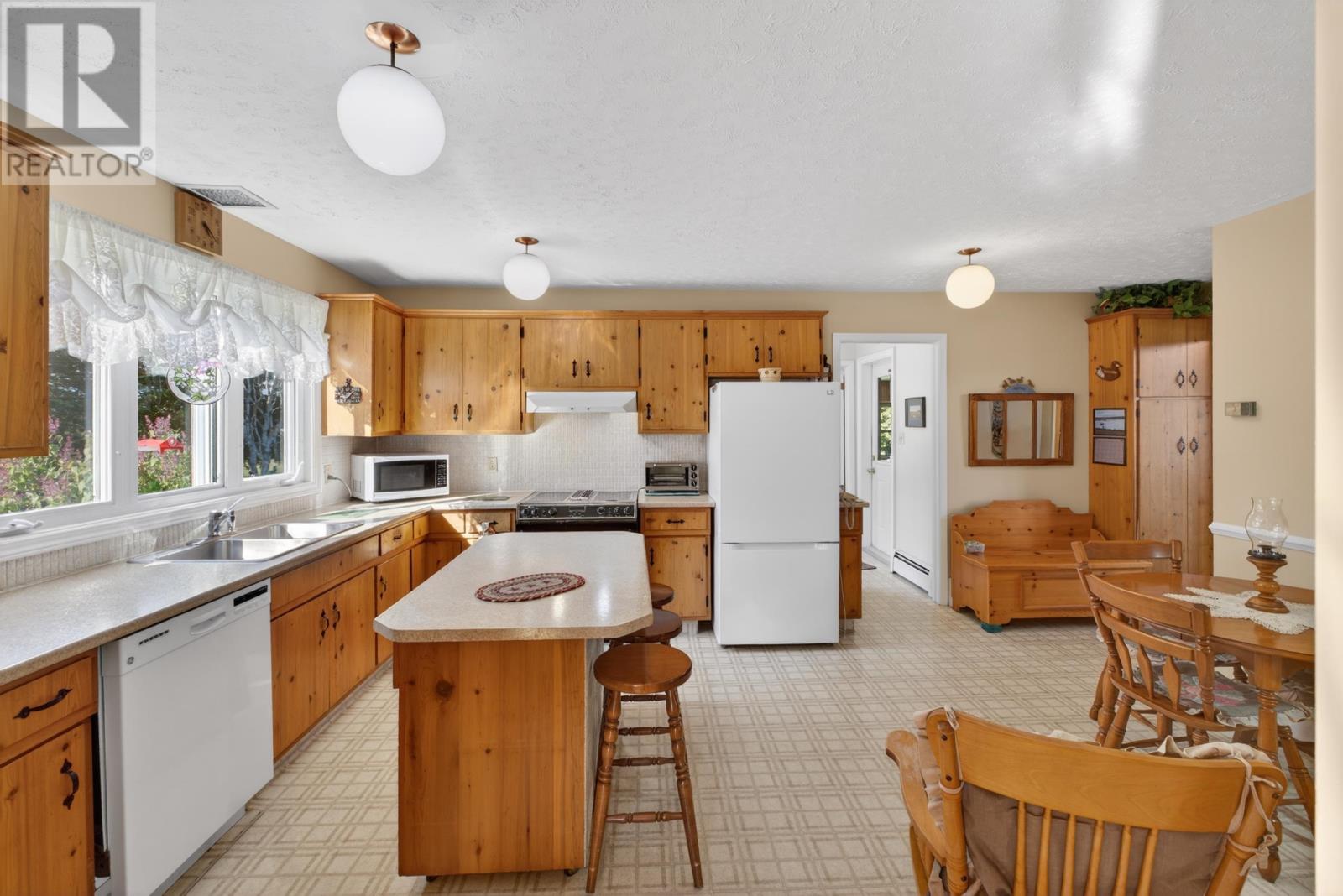 697 Route 12, North St. Eleanors, Prince Edward Island  C0B 1T0 - Photo 17 - 202613249
