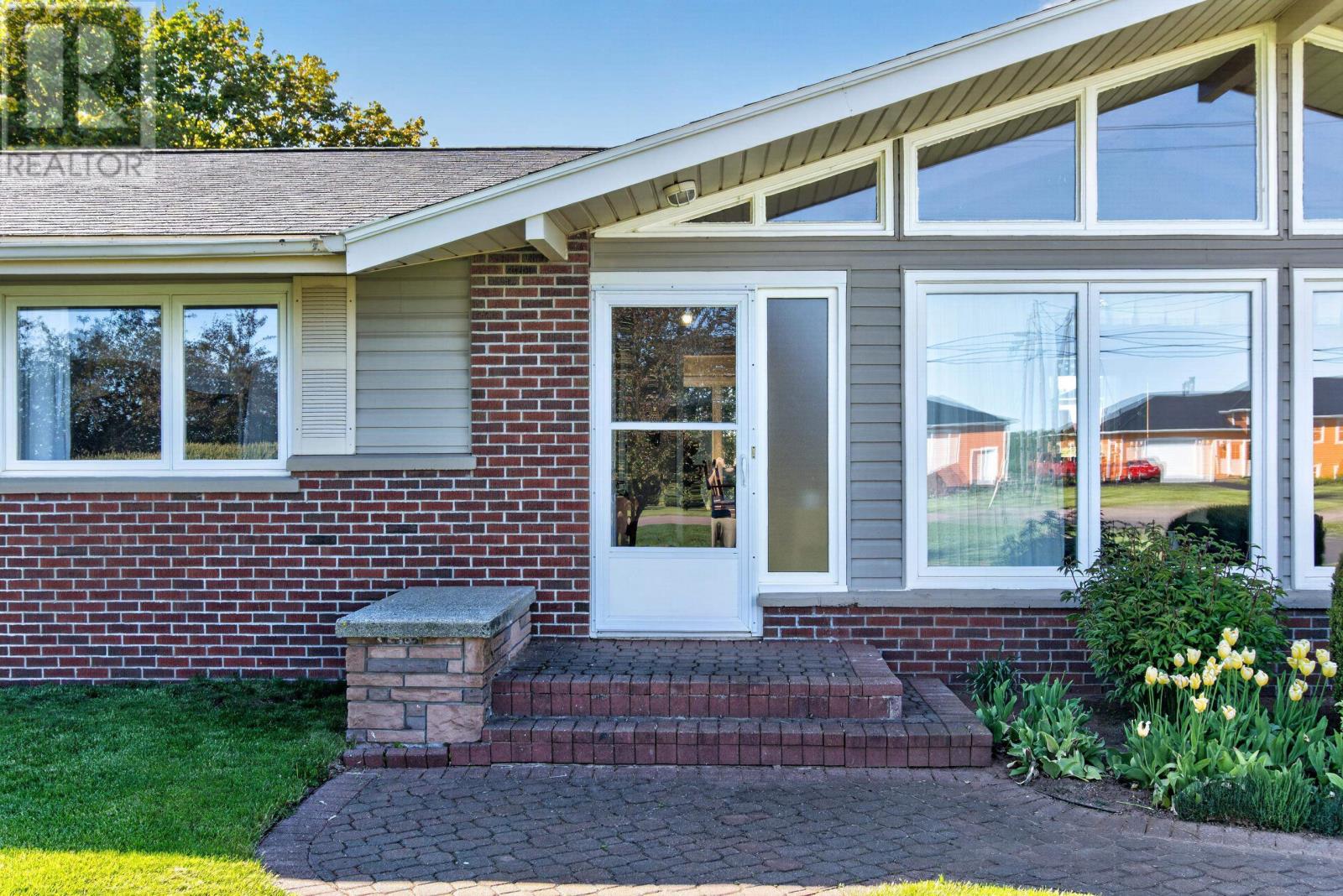 697 Route 12, North St. Eleanors, Prince Edward Island  C0B 1T0 - Photo 4 - 202613249
