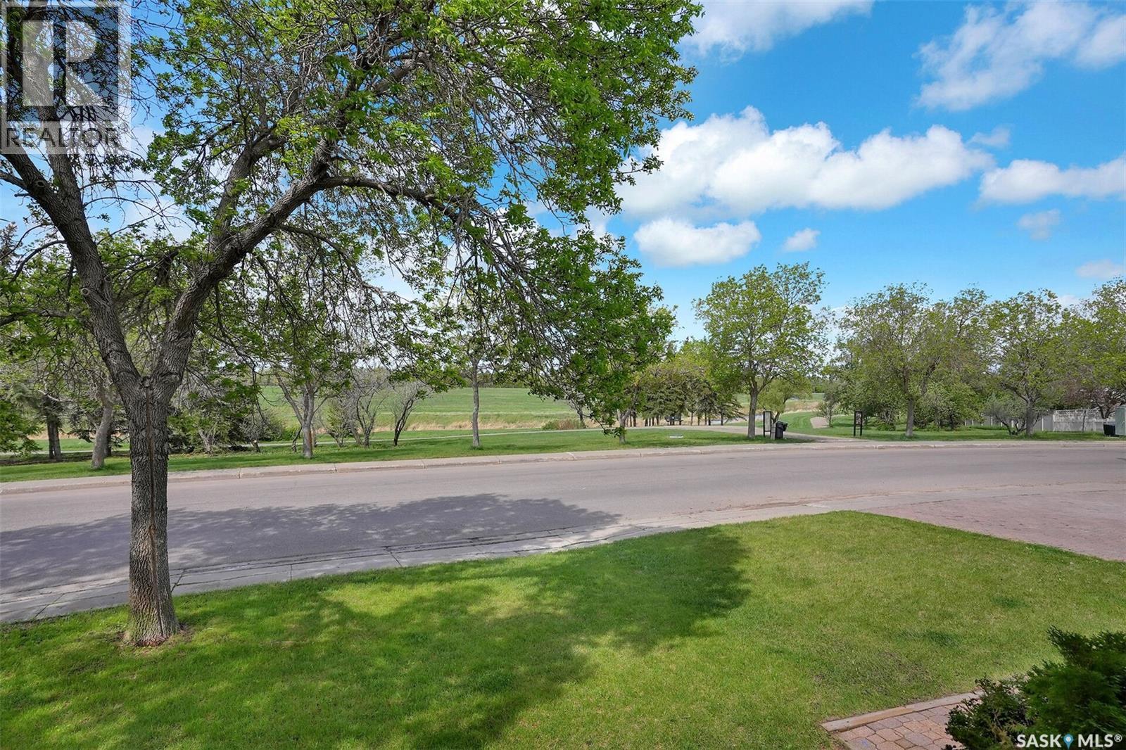 3403 Edinburgh Drive, Regina, Saskatchewan  S4V 2H8 - Photo 4 - SK038041