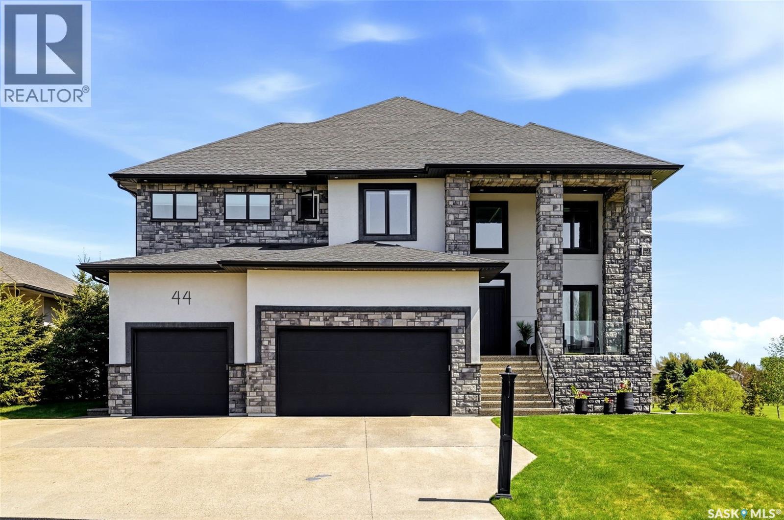 44 Lott Road, White City, Saskatchewan  S4L 5B1 - Photo 2 - SK037981