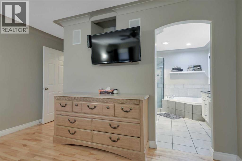 27 Fern Glade Crescent, Sylvan Lake, Alberta  T4S 1Z7 - Photo 24 - A2317280