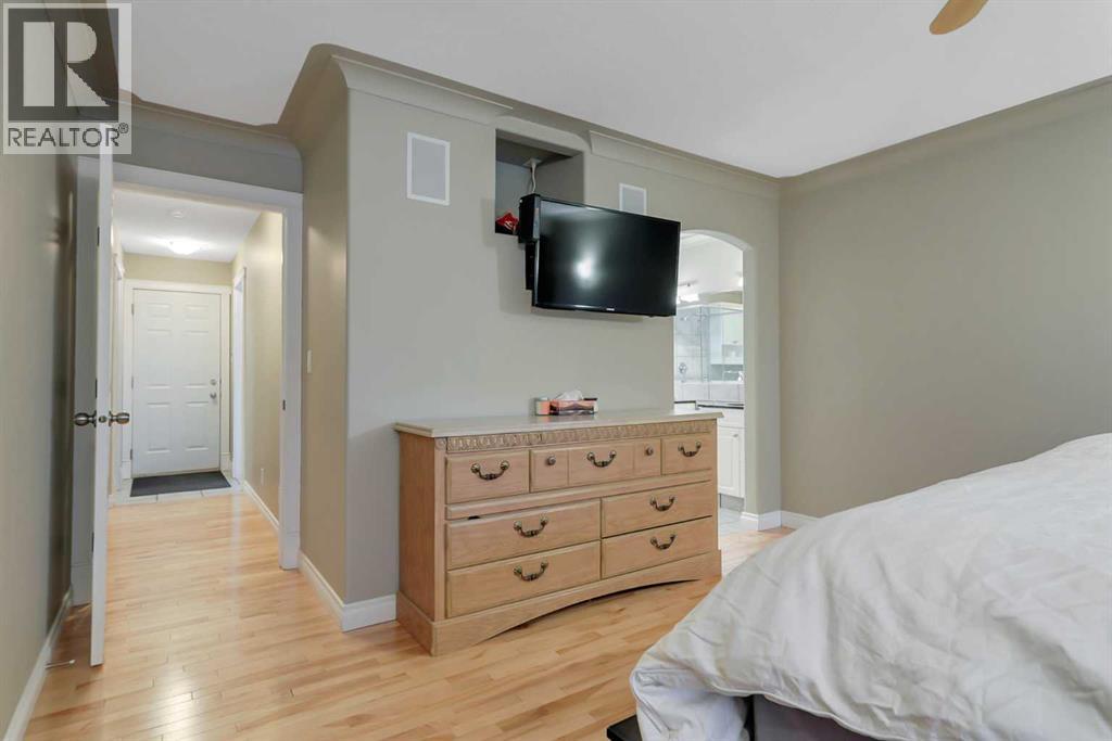 27 Fern Glade Crescent, Sylvan Lake, Alberta  T4S 1Z7 - Photo 23 - A2317280