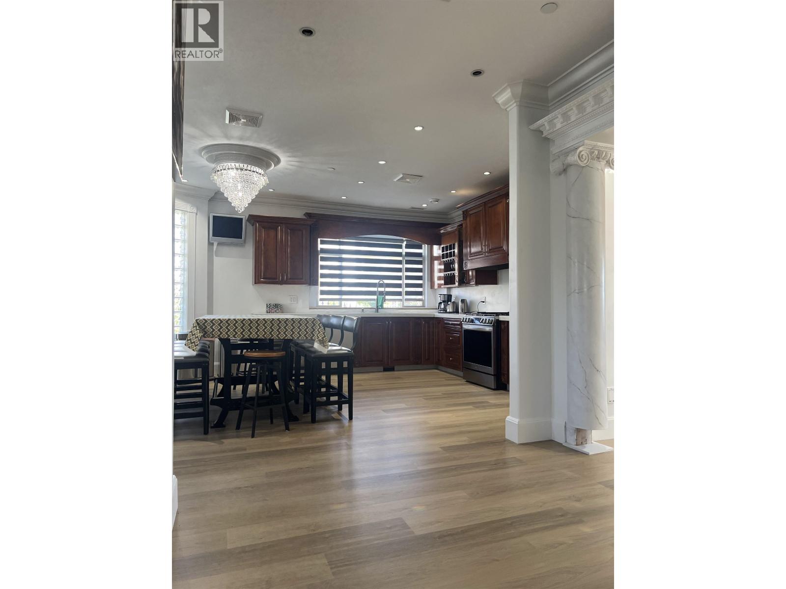 7838 JASPER CRESCENT