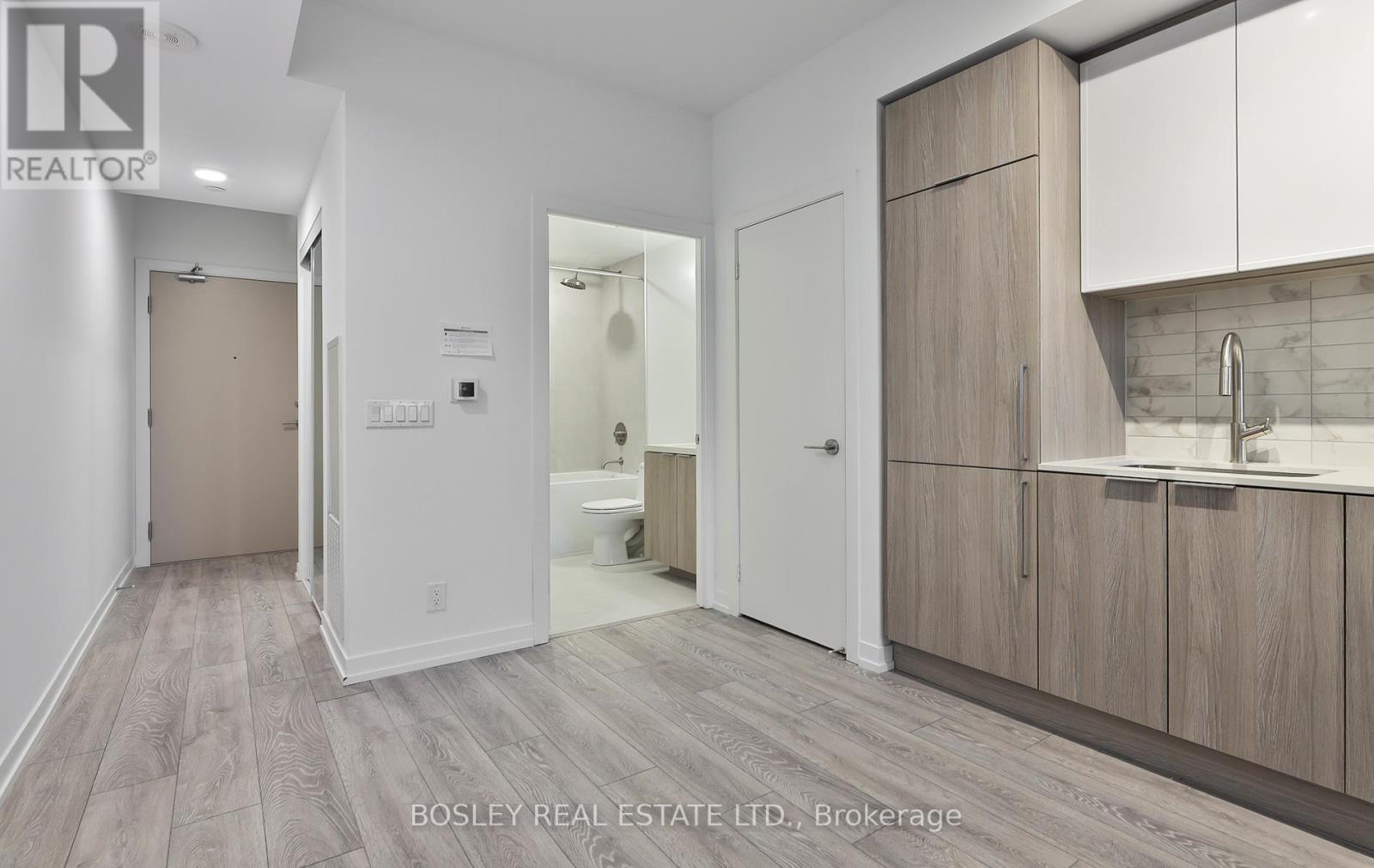 1219 - 2020 Bathurst Street, Toronto, Ontario  M5P 0A6 - Photo 13 - C13239574