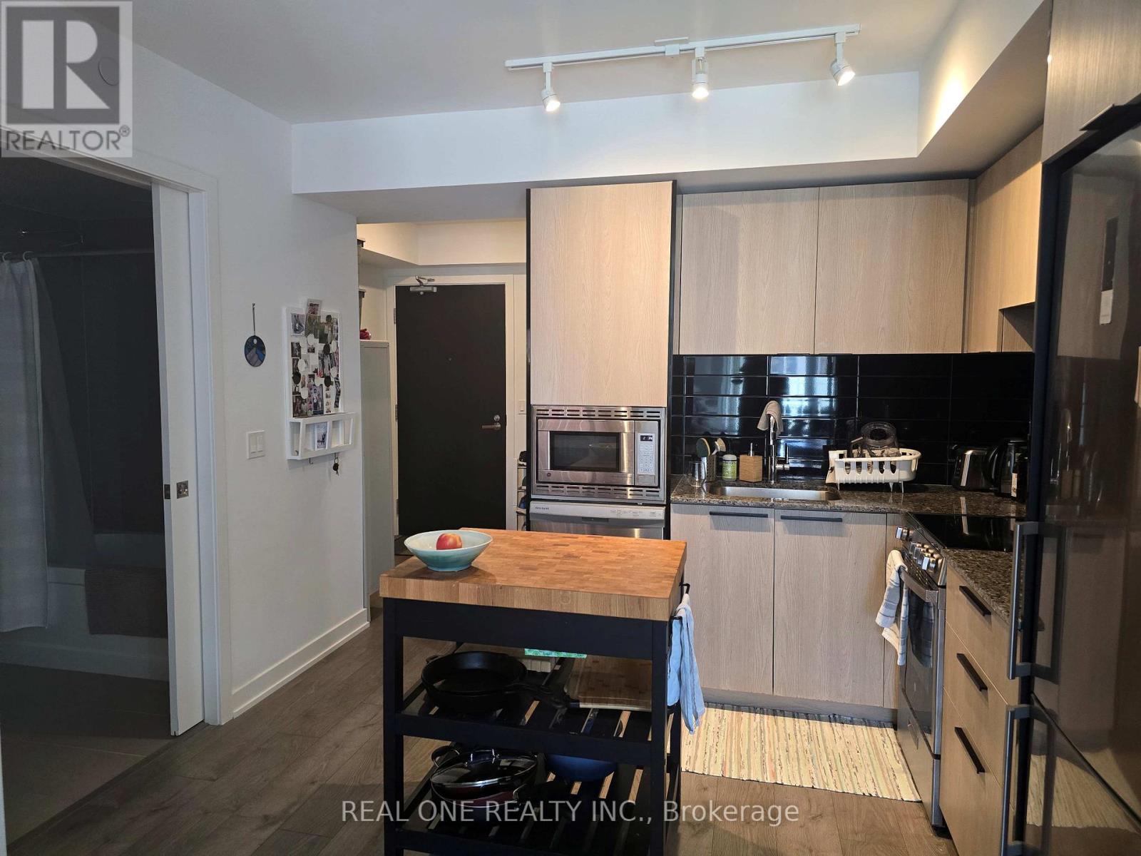 1109 - 501 Yonge Street, Toronto, Ontario  M4Y 0G8 - Photo 5 - C13239624