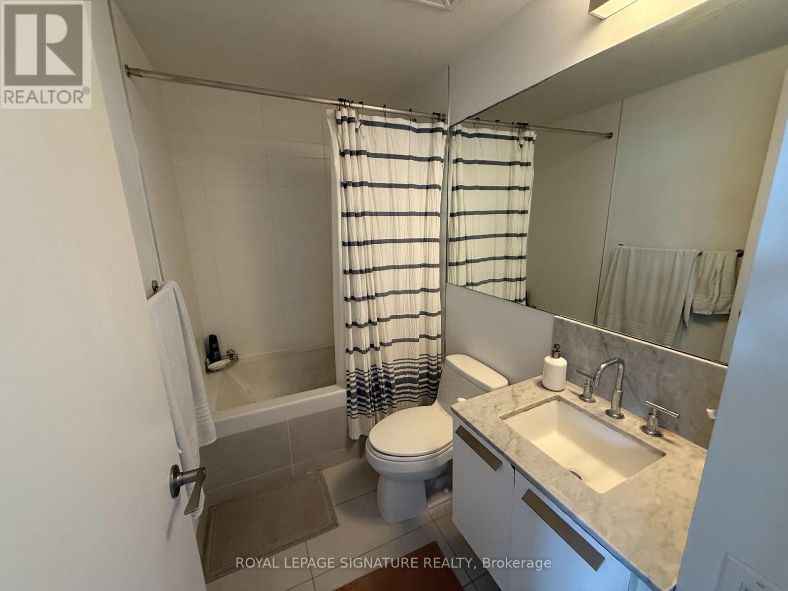 1320 - 57 St Joseph Street, Toronto, Ontario M5S 0C5 - Photo 11 - C13239672
