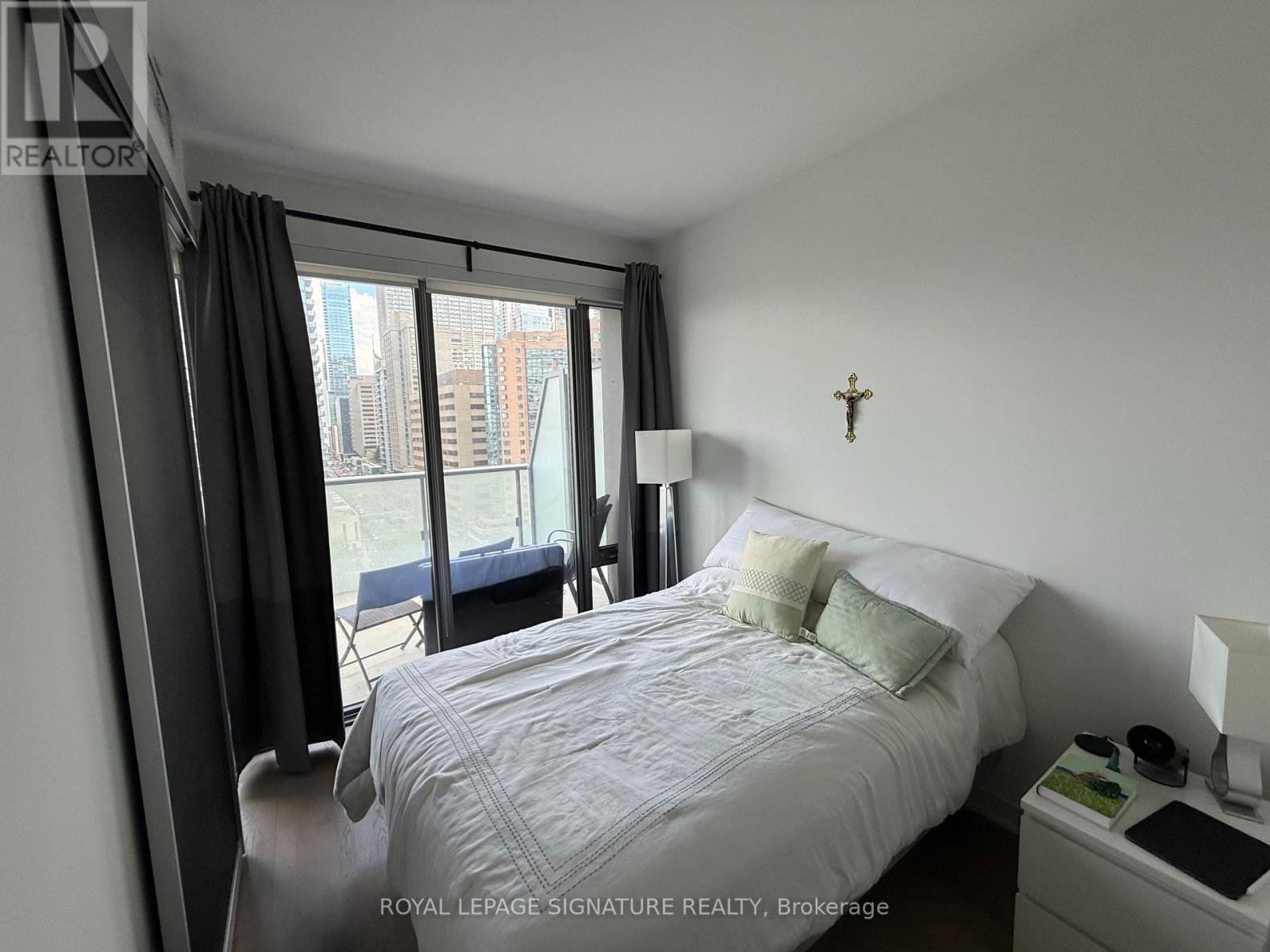 1320 - 57 St Joseph Street, Toronto, Ontario M5S 0C5 - Photo 13 - C13239672