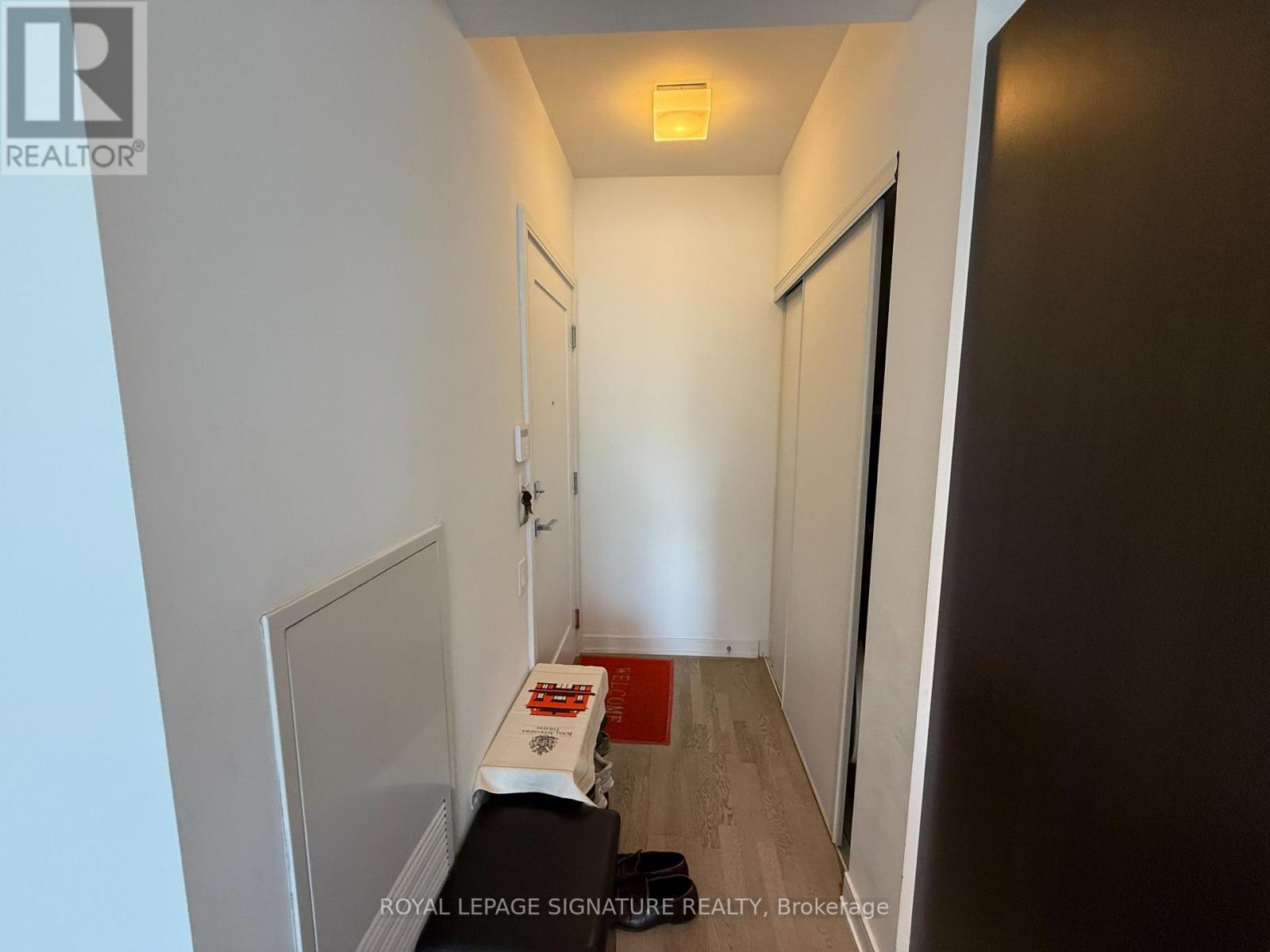1320 - 57 St Joseph Street, Toronto, Ontario M5S 0C5 - Photo 3 - C13239672