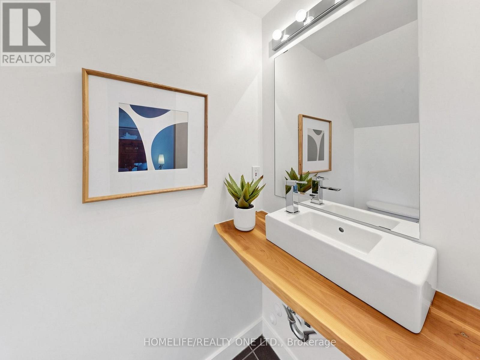 913 - 77 Lombard Street, Toronto, Ontario  M5C 3E1 - Photo 18 - C13239714