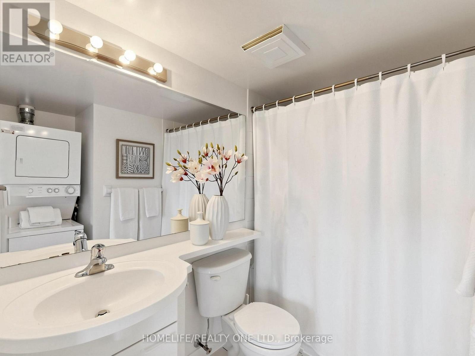 913 - 77 Lombard Street, Toronto, Ontario  M5C 3E1 - Photo 35 - C13239714