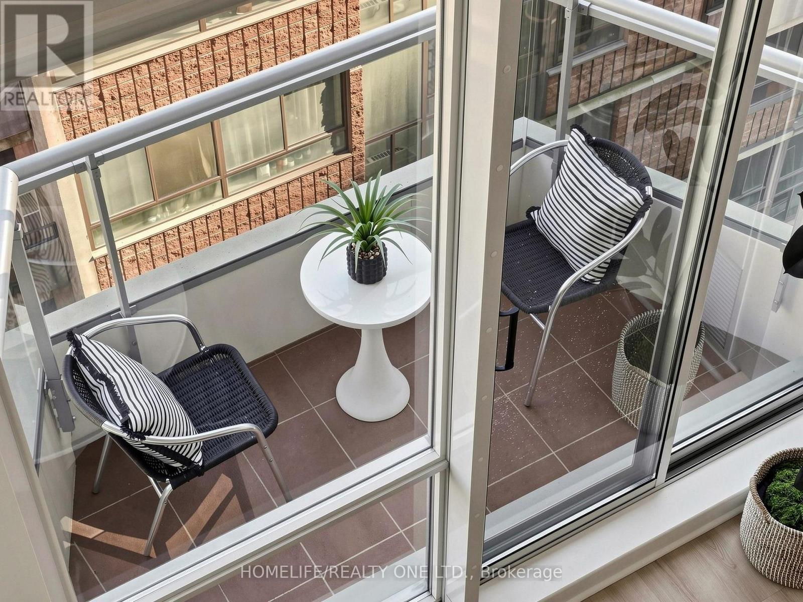 913 - 77 Lombard Street, Toronto, Ontario  M5C 3E1 - Photo 38 - C13239714