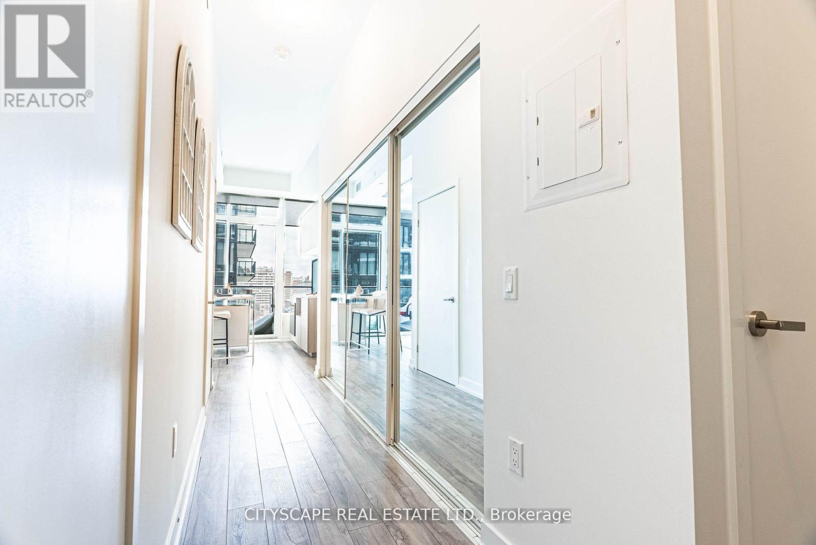 907 - 77 Shuter Street, Toronto, Ontario  M5B 0B8 - Photo 11 - C13239782
