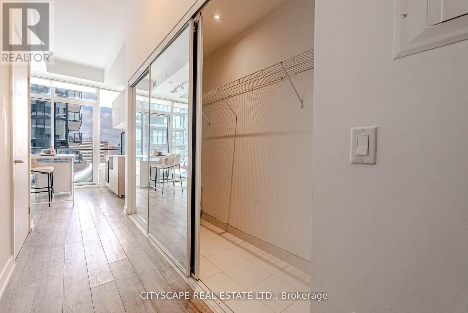 907 - 77 Shuter Street, Toronto, Ontario  M5B 0B8 - Photo 27 - C13239782