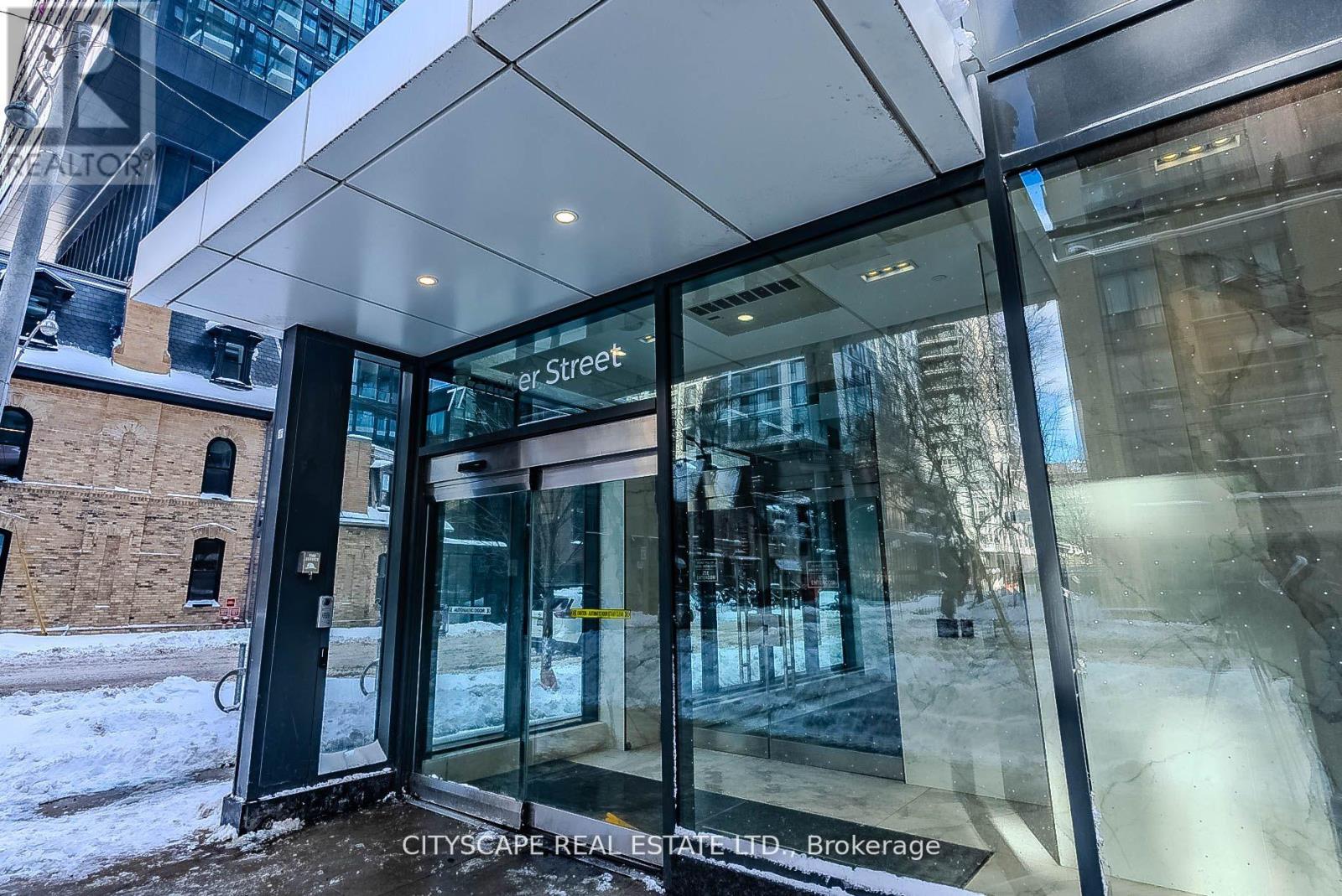 907 - 77 Shuter Street, Toronto, Ontario  M5B 0B8 - Photo 3 - C13239782