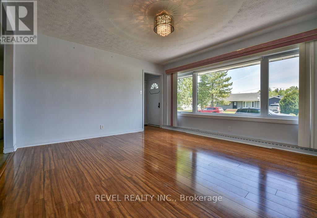 711 Eyre Boulevard, Timmins, Ontario  P4N 4Z3 - Photo 9 - T13239916