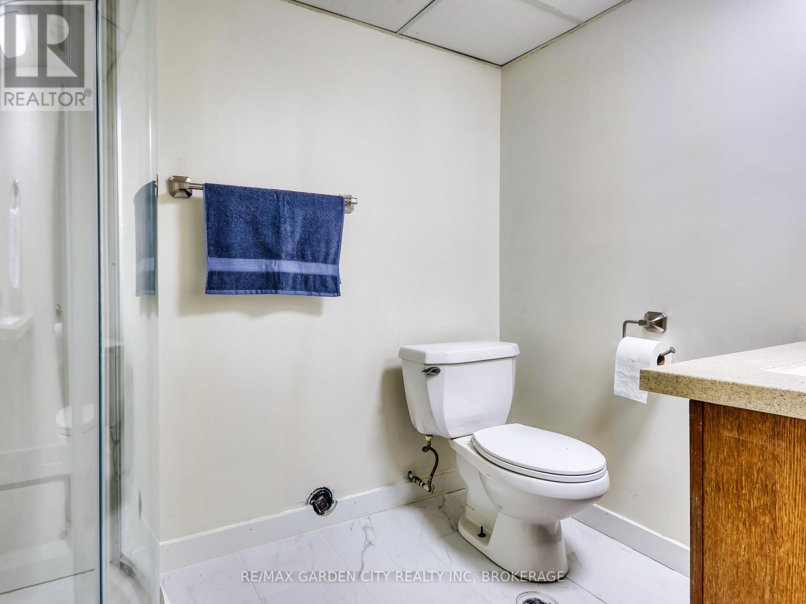 6734 O'neil Street, Niagara Falls, Ontario  L2J 1N2 - Photo 38 - X13239168