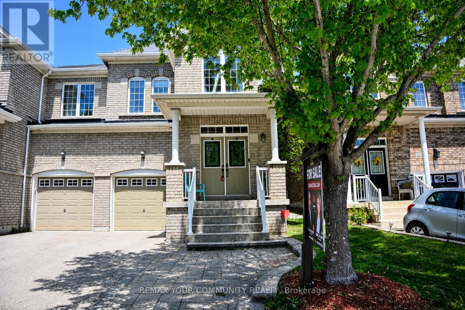 506 Foxcroft Boulevard, Newmarket, Ontario  L3X 3L6 - Photo 4 - N13064924