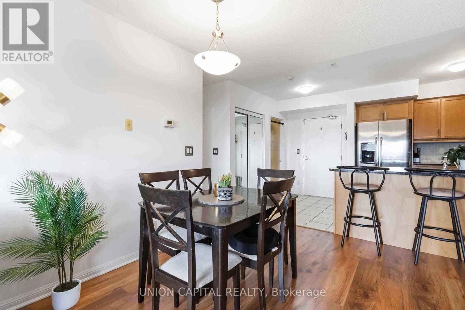 220 - 10 Mendelssohn Street, Toronto, Ontario  M1L 0G7 - Photo 10 - E13239630