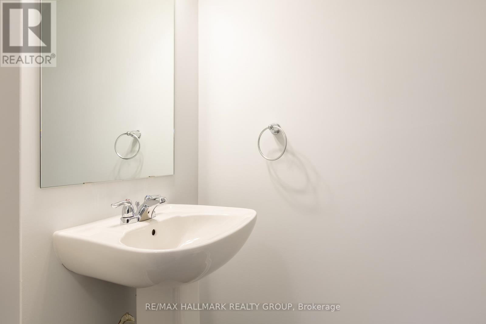 205 Lapland Private, Ottawa, Ontario  K2V 0S2 - Photo 5 - X13239820