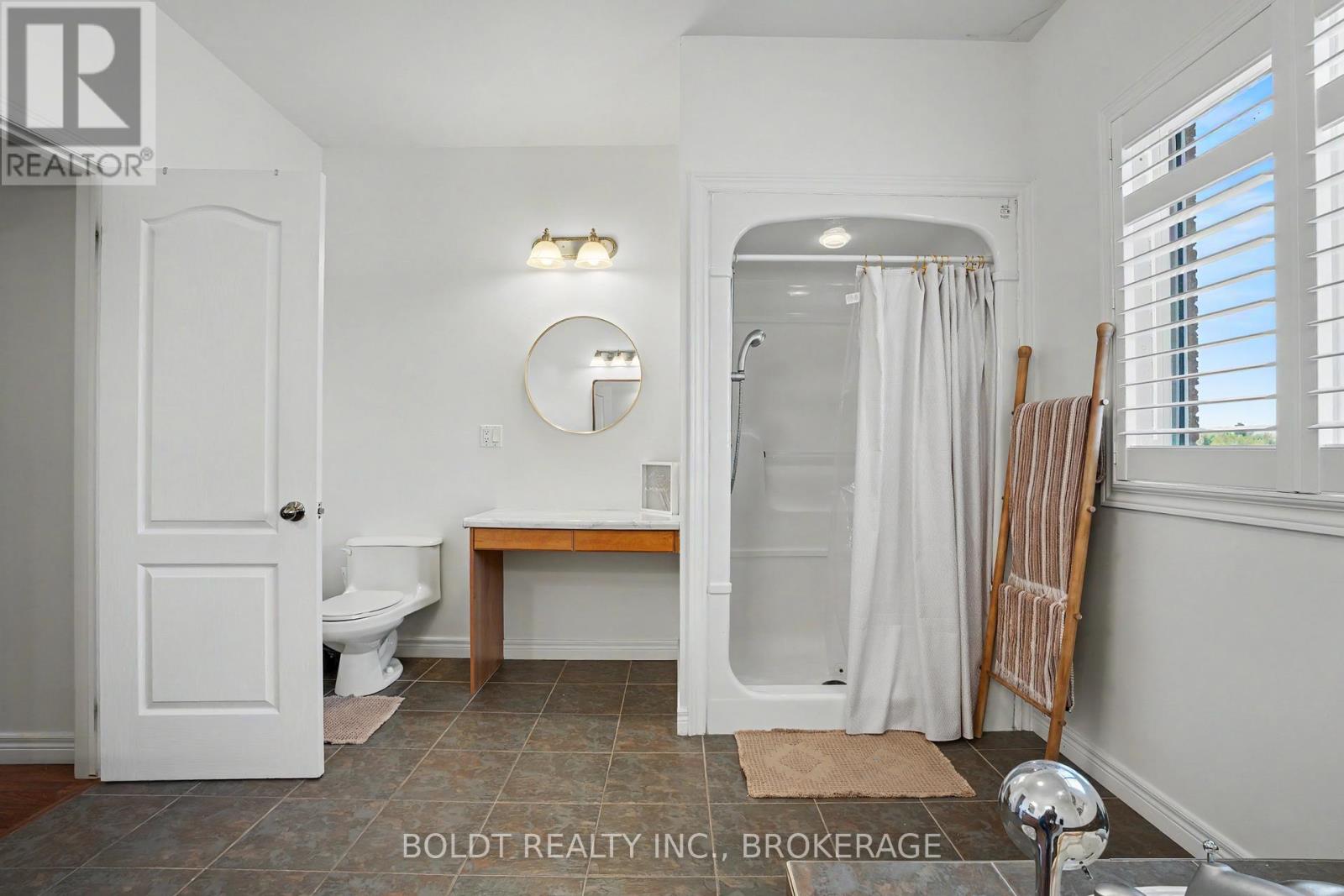 1504 Upper Sherman Avenue, Hamilton, Ontario  L8W 1C5 - Photo 17 - X13240042