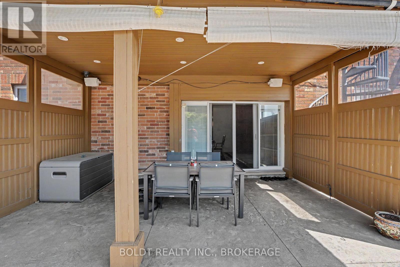 1504 Upper Sherman Avenue, Hamilton, Ontario  L8W 1C5 - Photo 37 - X13240042