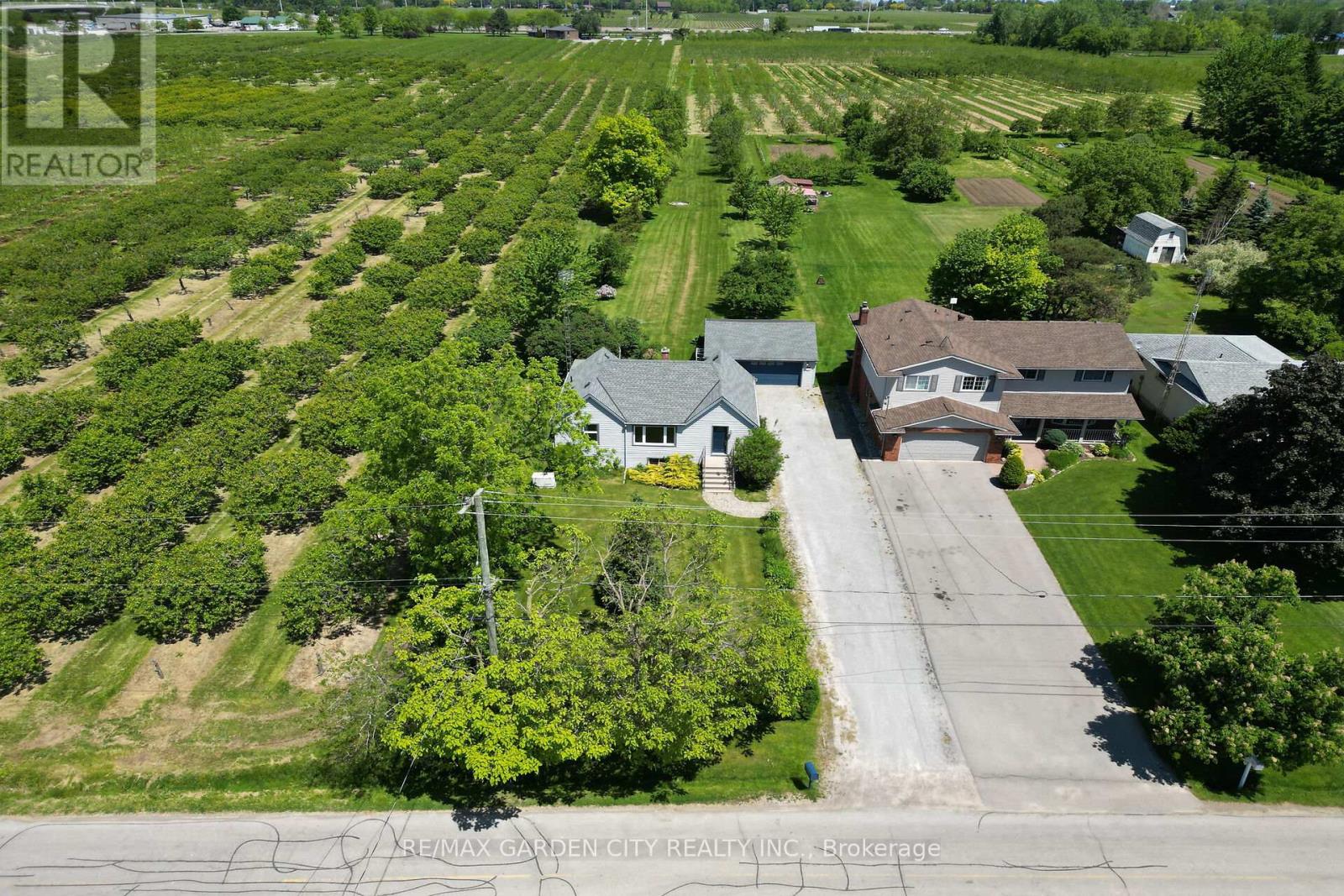 1651 Second Avenue, St. Catharines, Ontario  L2R 6P9 - Photo 1 - X13240048