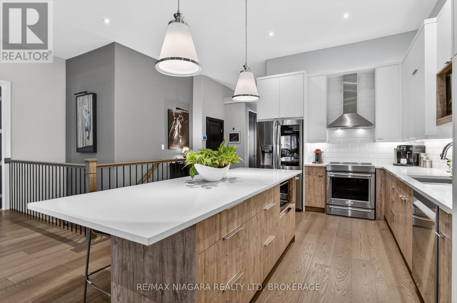 6 Mills Lane, Niagara-On-The-Lake, Ontario  L0S 1J0 - Photo 19 - X13240062