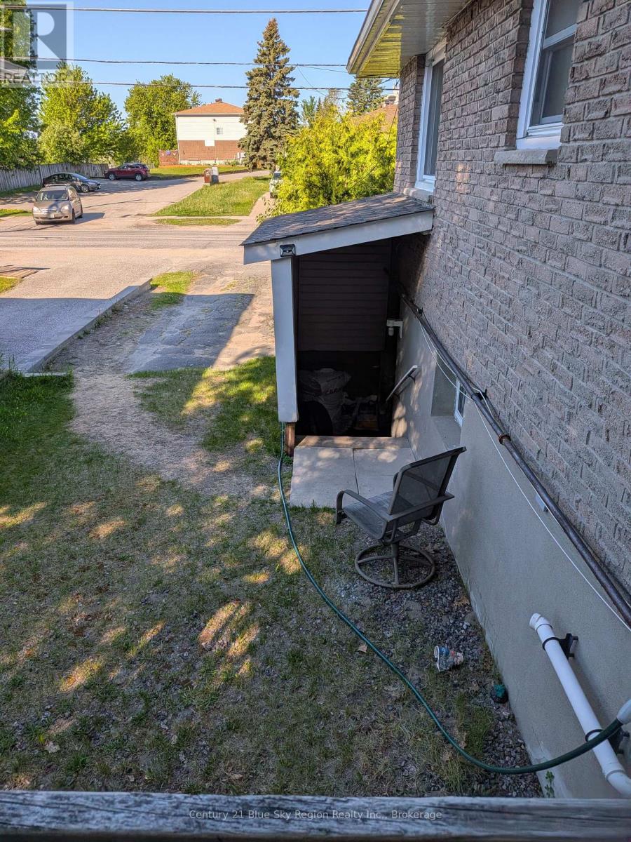 1 Portage Avenue, North Bay, Ontario  P1A 1P1 - Photo 37 - X13240002