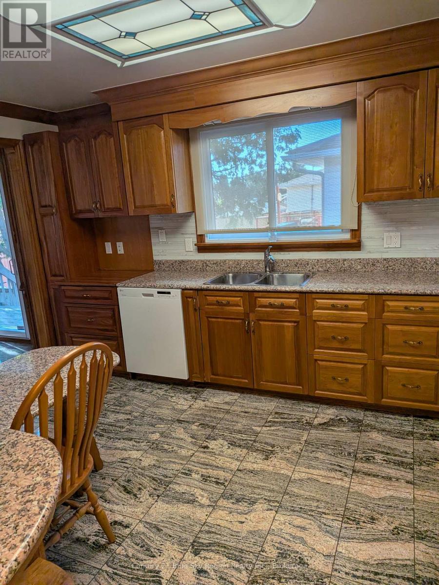 1 Portage Avenue, North Bay, Ontario  P1A 1P1 - Photo 4 - X13240002