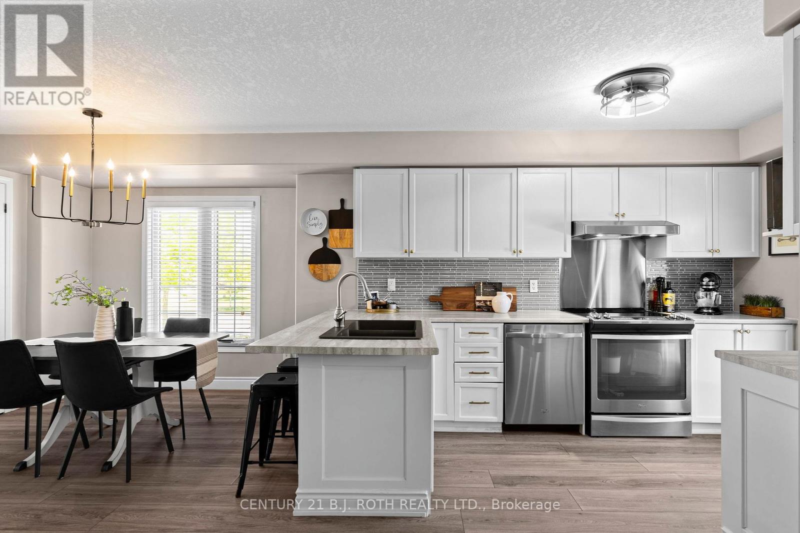 1 Ruthven Crescent, New Tecumseth (Alliston), Ontario  L9R 0A5 - Photo 9 - N13239640