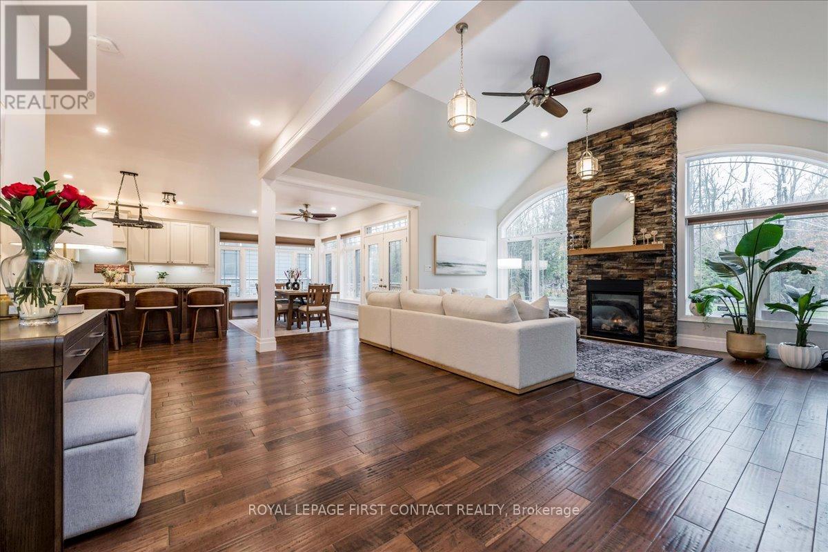 3500 Crescent Harbour Road, Innisfil, Ontario  L9S 2Y8 - Photo 6 - N13239780