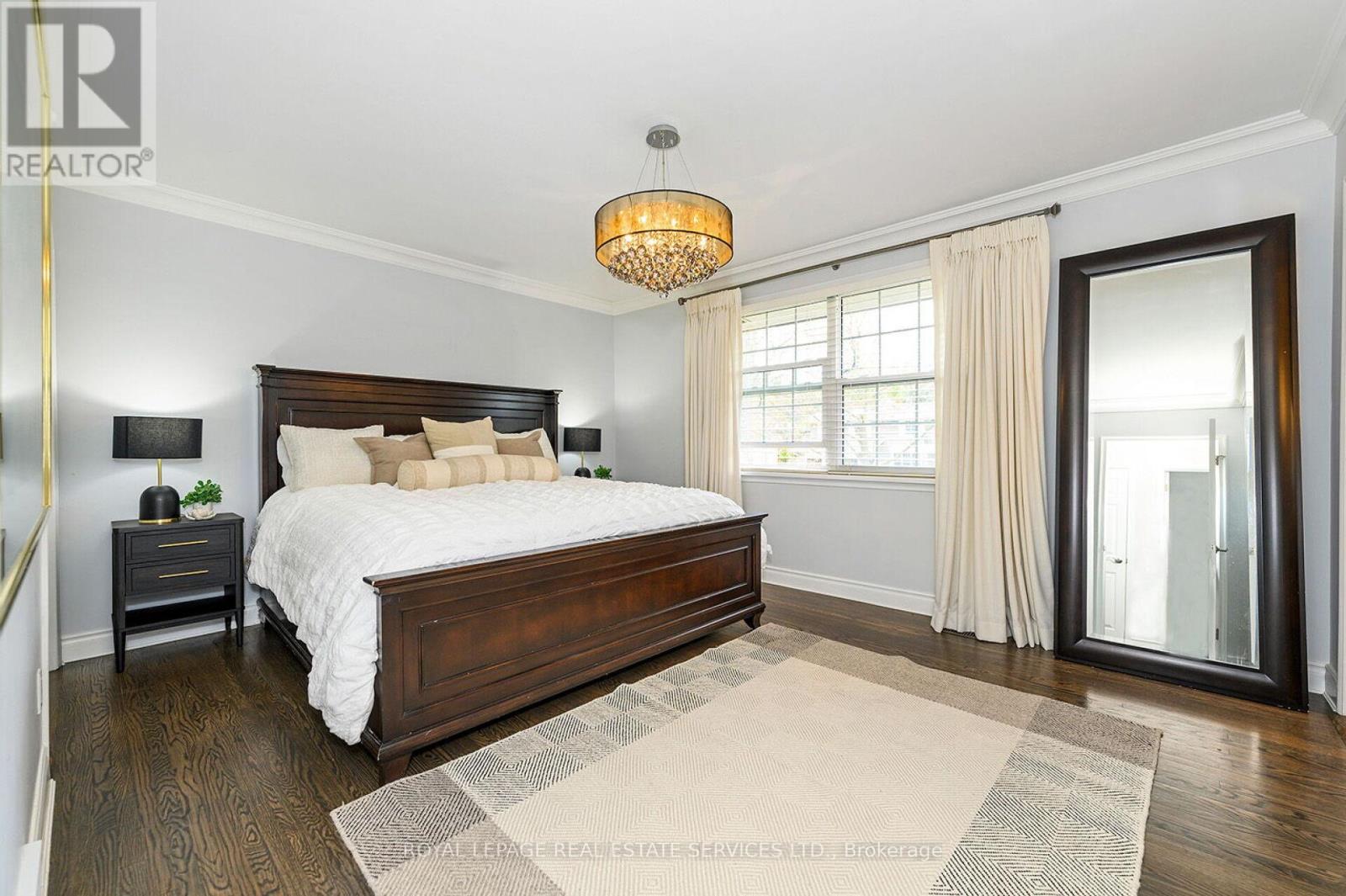 1454 Chasehurst Drive, Mississauga, Ontario  L5J 3A7 - Photo 16 - W13239024