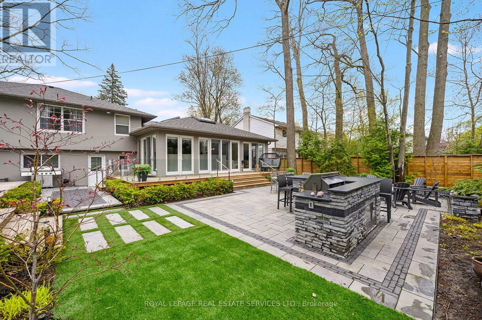 1454 Chasehurst Drive, Mississauga, Ontario  L5J 3A7 - Photo 30 - W13239024