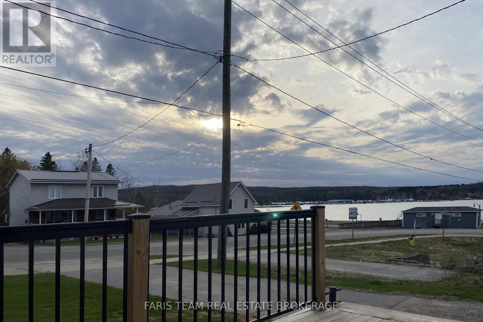 5 Scott Street, Penetanguishene, Ontario  L9M 1N1 - Photo 37 - S13239696