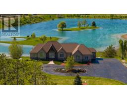 1372 DIVISION ROAD E, Severn, Ontario