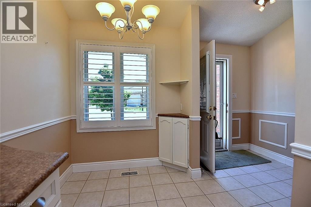 60 Rice Avenue Unit# 18, Hamilton, Ontario  L9C 7S3 - Photo 5 - 40835432
