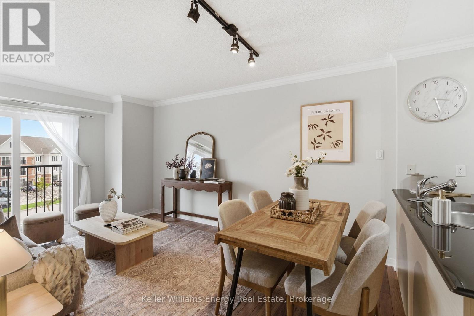 301 - 90 Aspen Springs Drive, Clarington, Ontario  L1C 5N3 - Photo 13 - E13240004