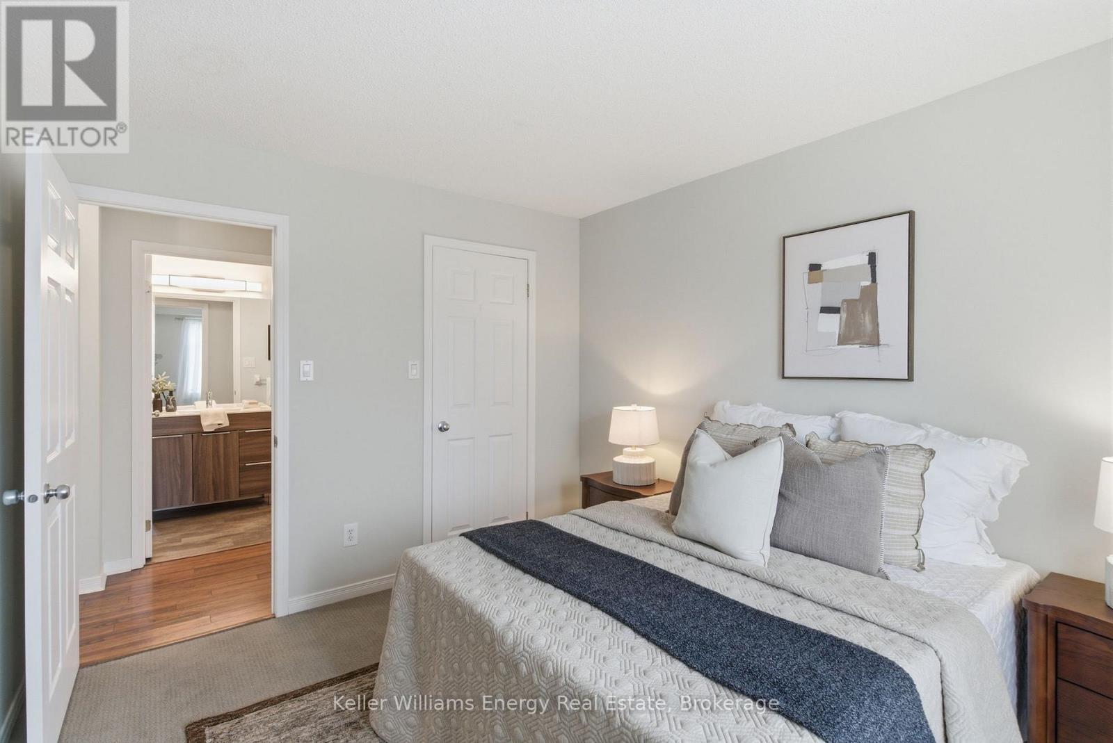301 - 90 Aspen Springs Drive, Clarington, Ontario  L1C 5N3 - Photo 17 - E13240004