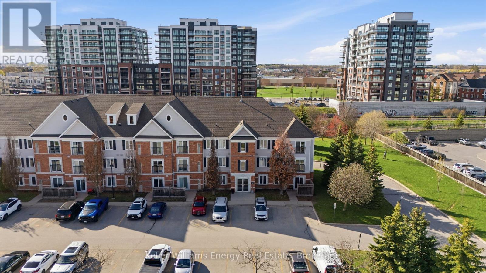301 - 90 Aspen Springs Drive, Clarington, Ontario  L1C 5N3 - Photo 36 - E13240004