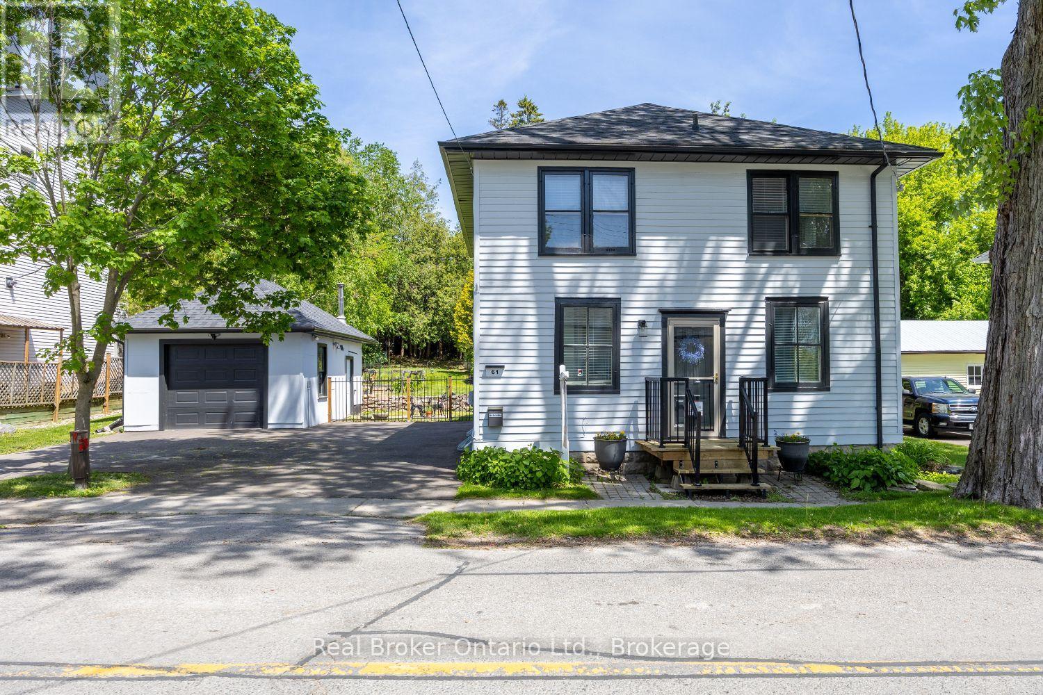 61 Mill Street, Clarington, Ontario  L0B 1M0 - Photo 2 - E13240070