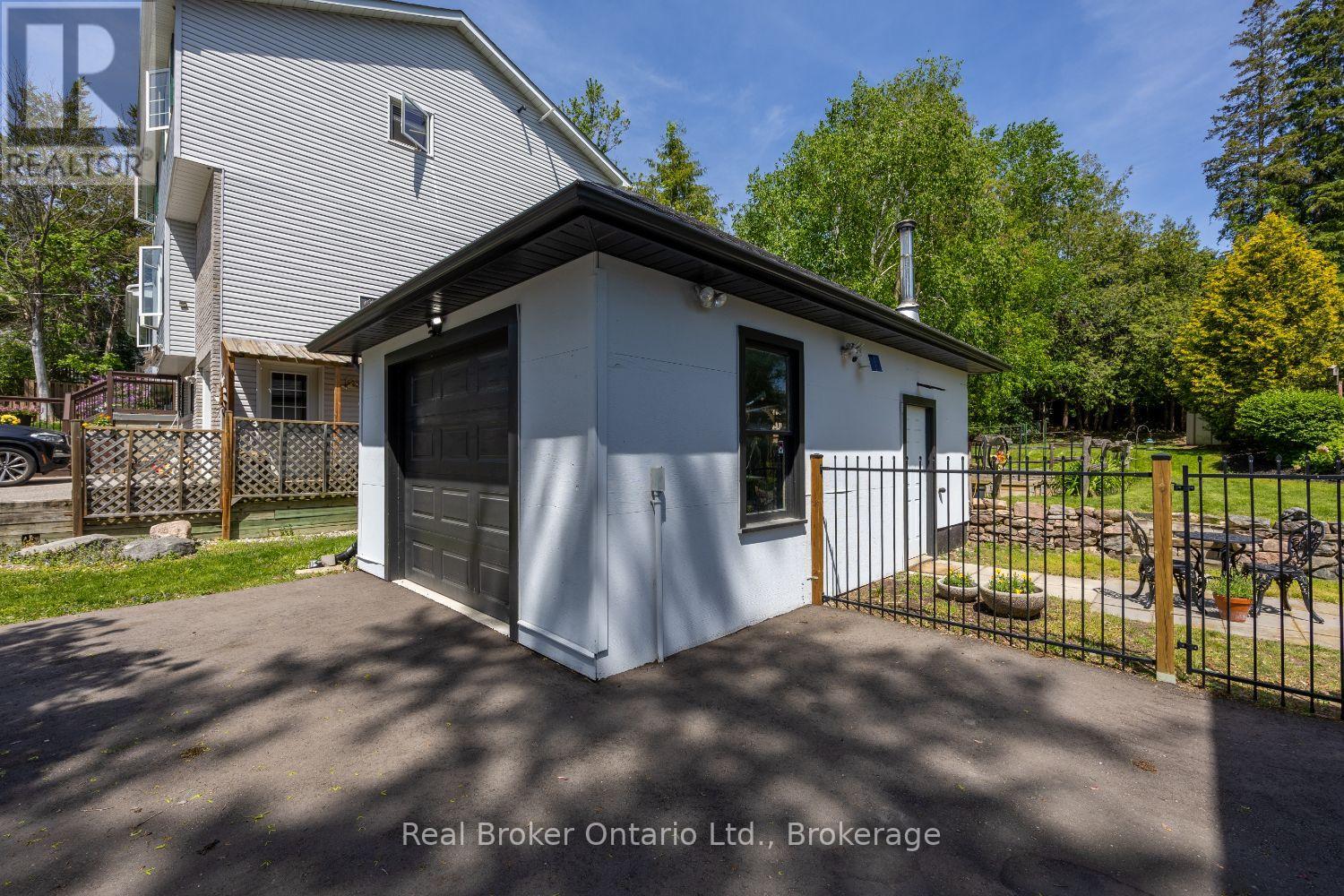 61 Mill Street, Clarington, Ontario  L0B 1M0 - Photo 37 - E13240070